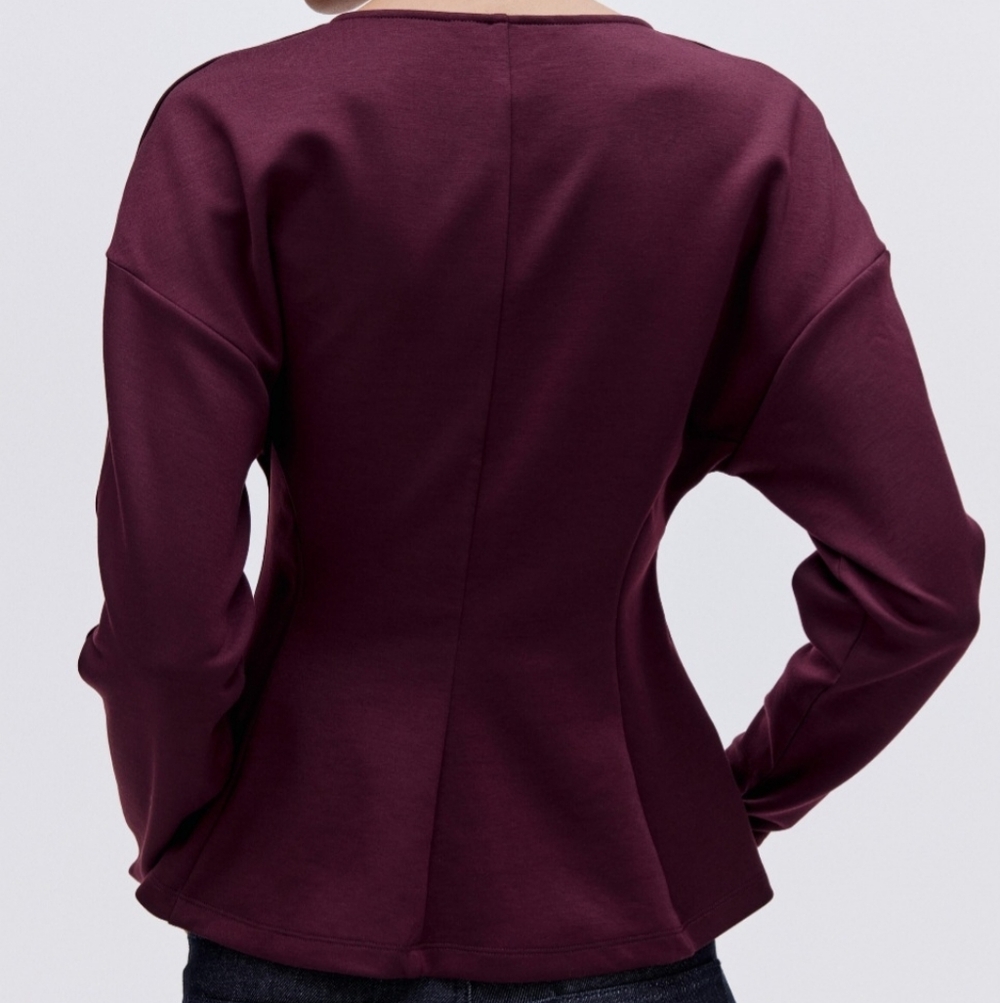 NWT H&M Scuba Top Burgundy